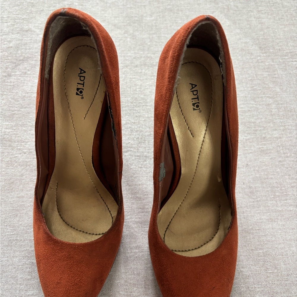 Apt. 9 vintage rust orange work academia heels. - Picture 6 of 9
